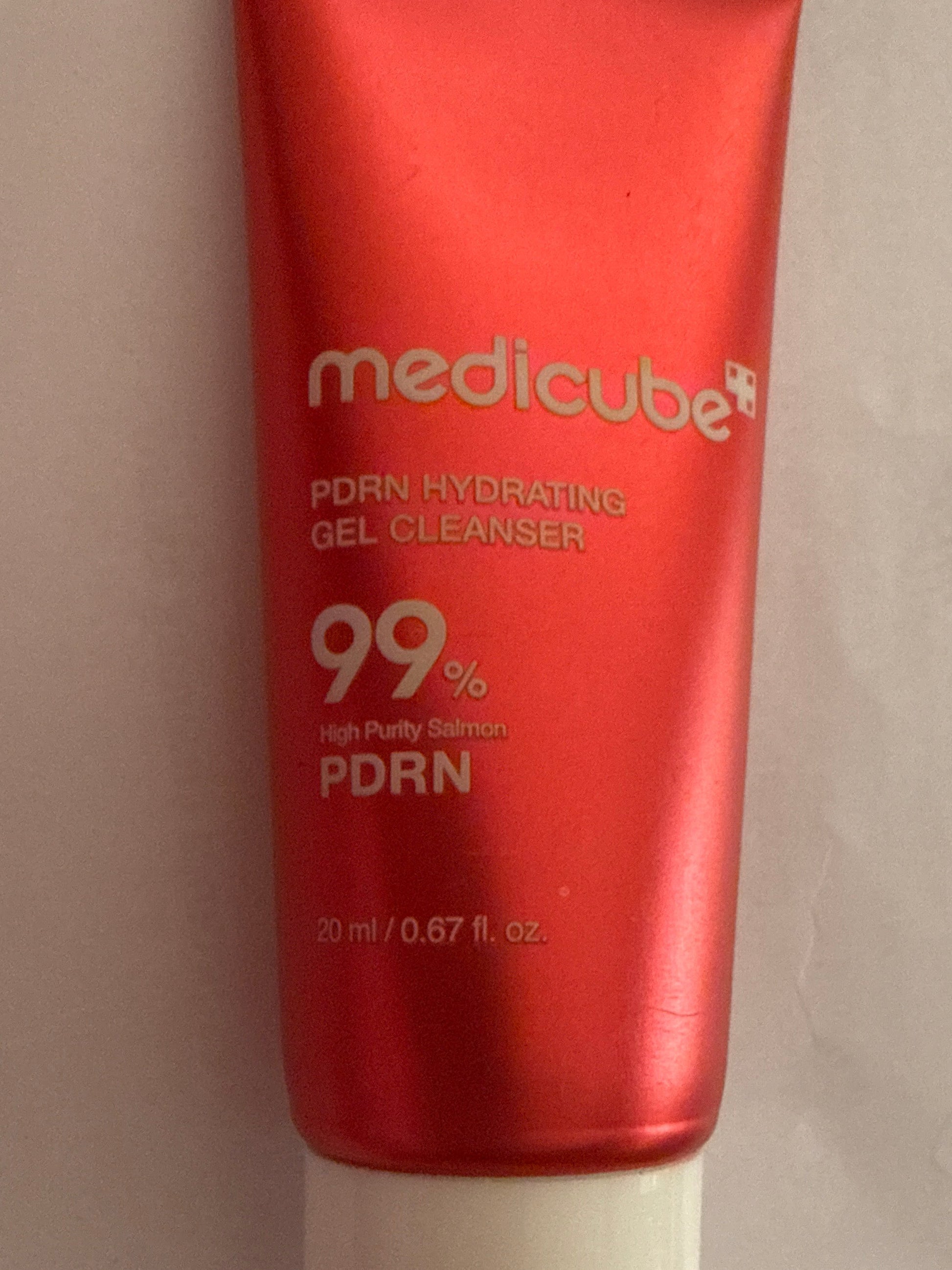Medicube PDRN Hydrating Gel Cleanser 20ml - FLOCALLY