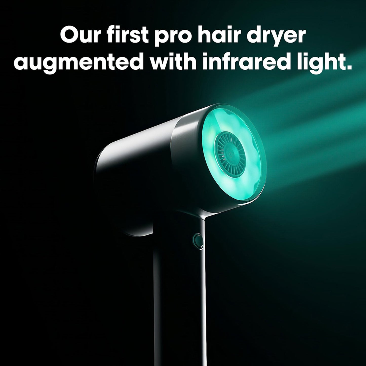 L'Oréal Professionnel x Zuvi AirLight Pro Hair Dryer.