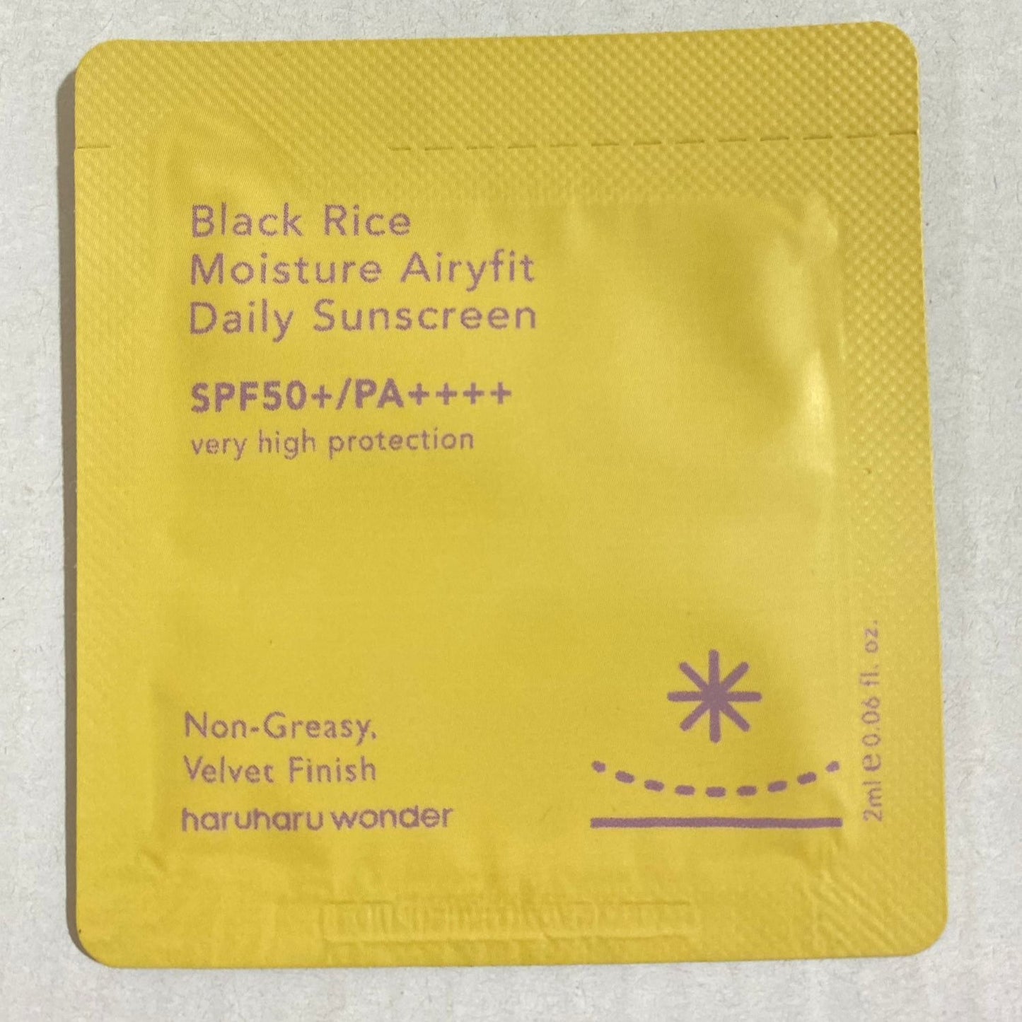 [Sachet] haruharu wonder Black Rice Moisture Airyfit Sunscreen - FLOCALLY